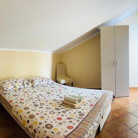 Rafailovici Holiday Apartments Extérieur photo