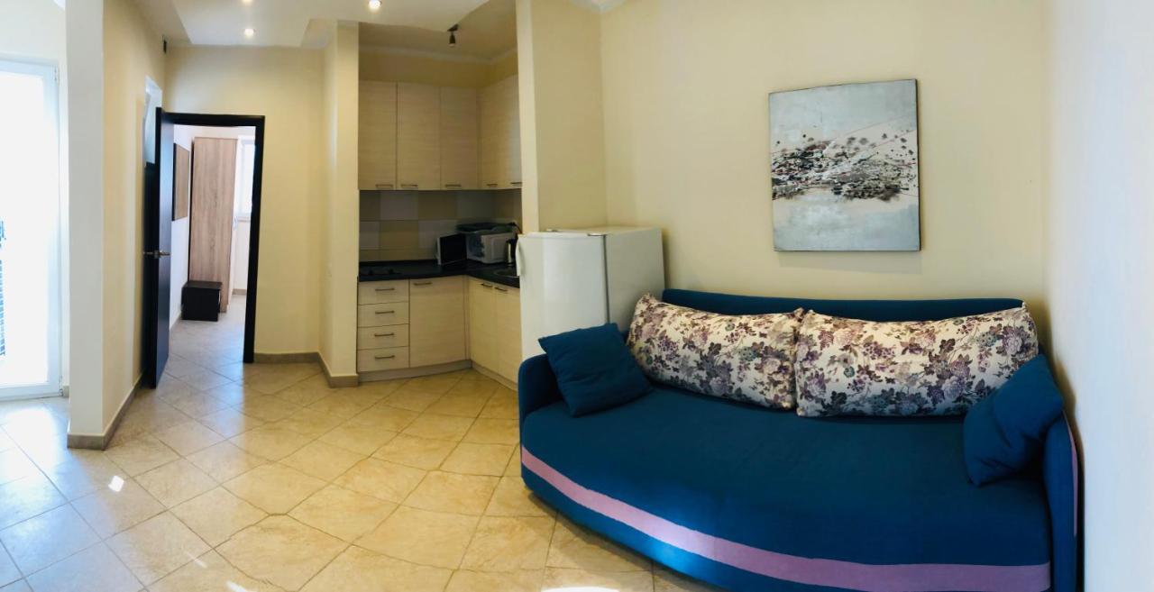 Rafailovici Holiday Apartments Extérieur photo