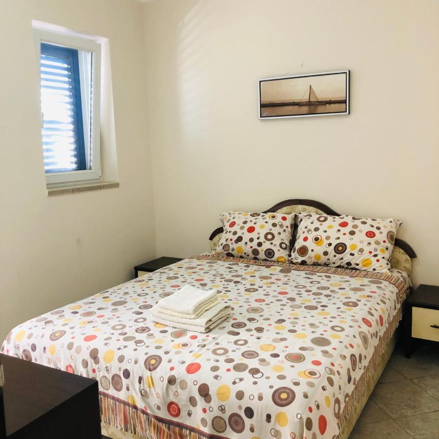 Rafailovici Holiday Apartments Extérieur photo