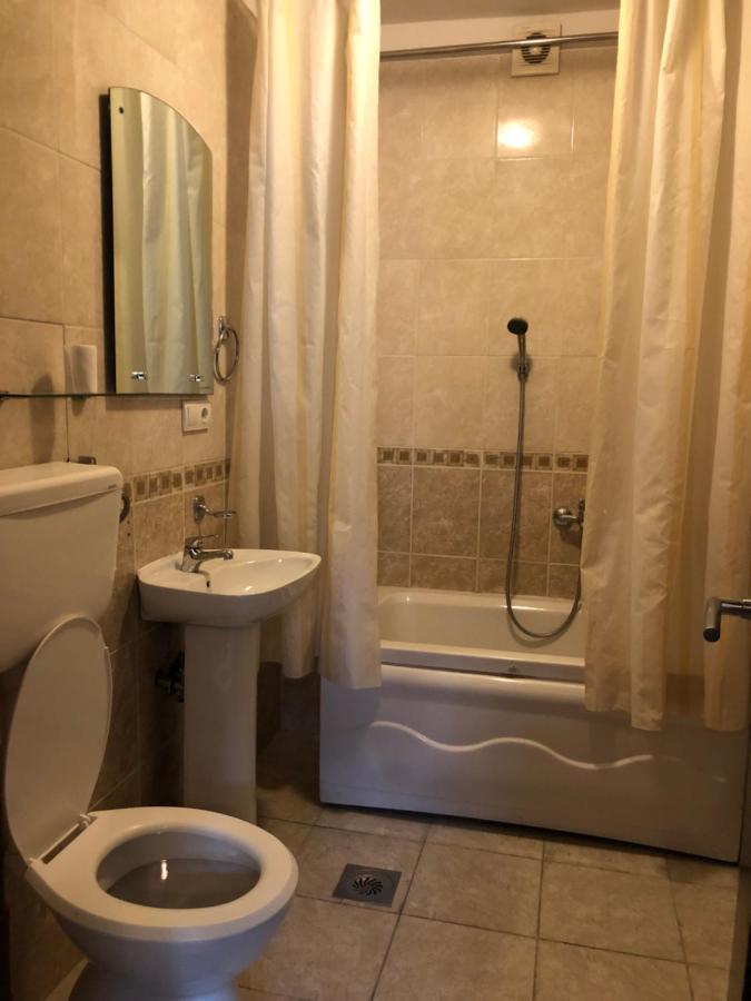 Rafailovici Holiday Apartments Extérieur photo