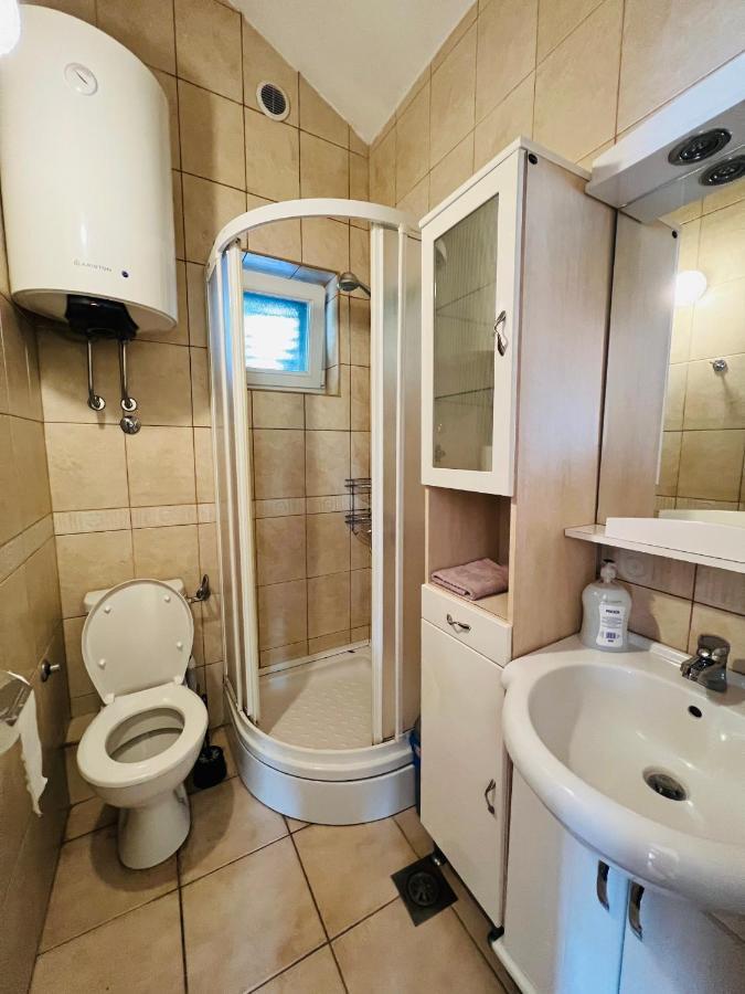Rafailovici Holiday Apartments Extérieur photo